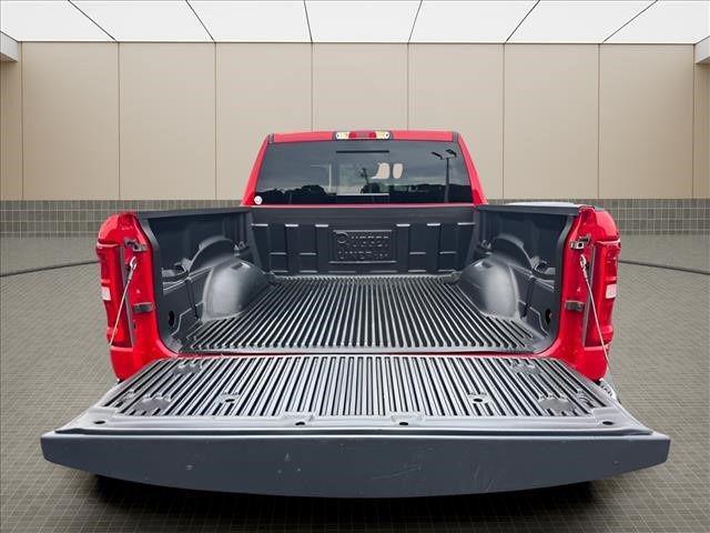 2025 Ram 1500 Big Horn Crew Cab 4x4 5'7" Box