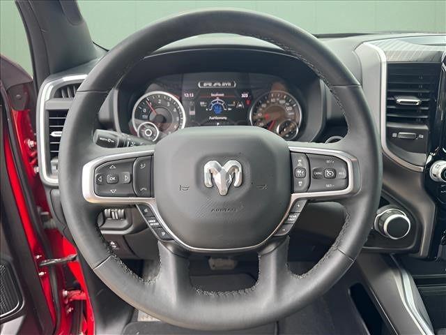 2025 Ram 1500 Big Horn Crew Cab 4x4 5'7" Box