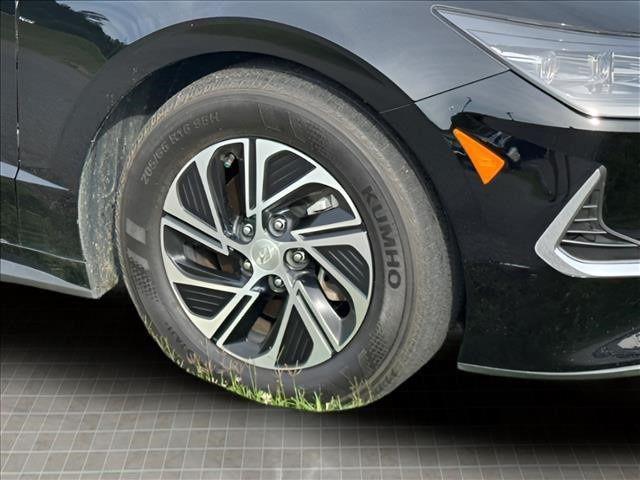 2023 Hyundai Sonata Hybrid Blue