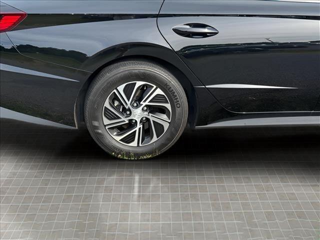 2023 Hyundai Sonata Hybrid Blue
