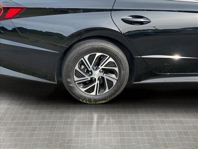 2023 Hyundai Sonata Hybrid Blue