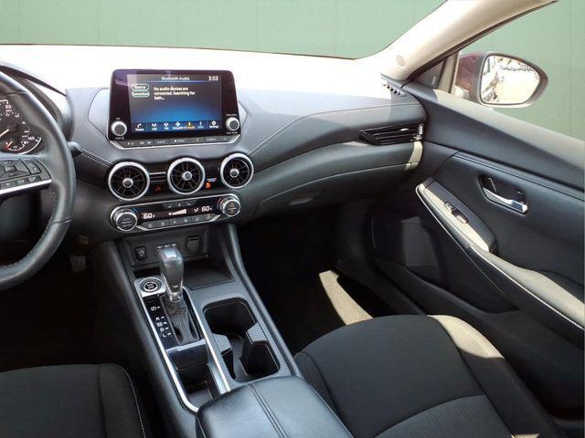 2024 Nissan Sentra SV Xtronic CVT