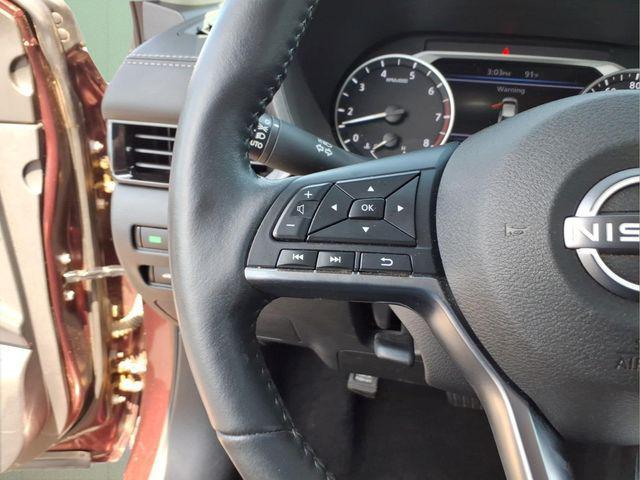 2024 Nissan Sentra SV Xtronic CVT