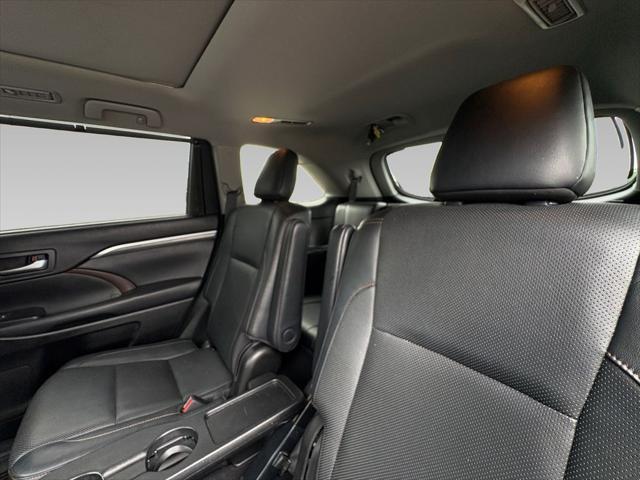 2019 Toyota Highlander Limited Platinum