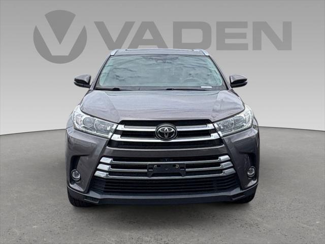 2019 Toyota Highlander Limited Platinum