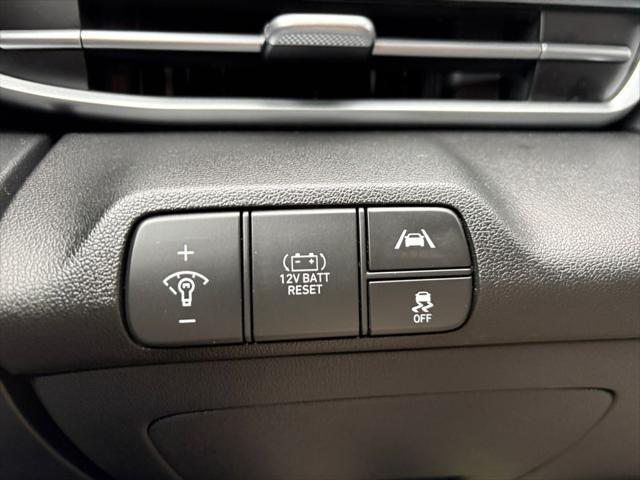 2023 Hyundai Elantra Hybrid Blue