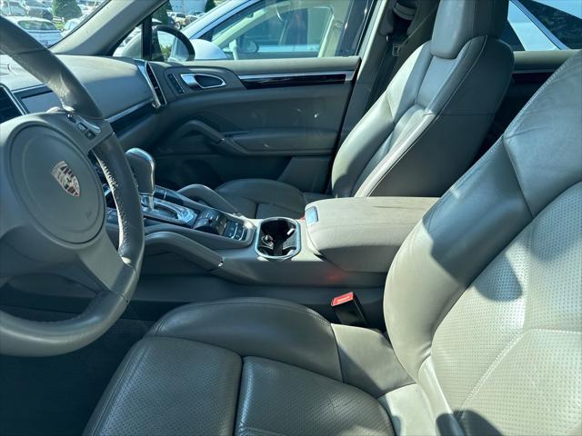 2012 Porsche Cayenne S