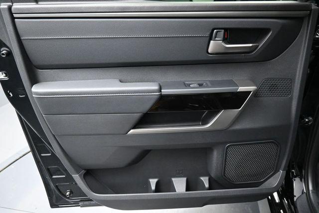 2026 Toyota Tundra Limited CrewMax 5.5' Bed
