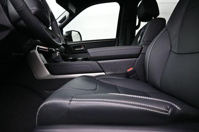 2026 Toyota Tundra Limited CrewMax 5.5' Bed