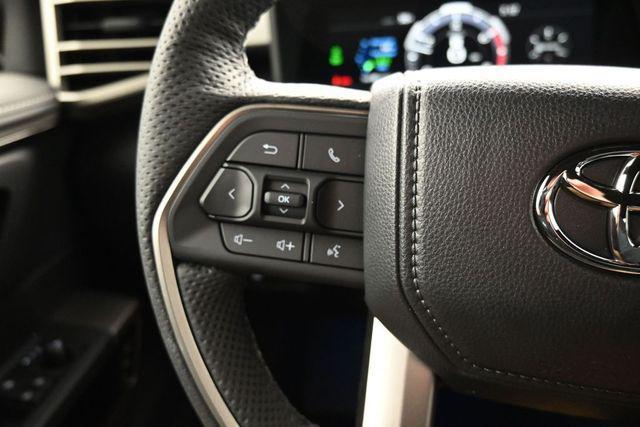 2026 Toyota Tundra Limited CrewMax 5.5' Bed