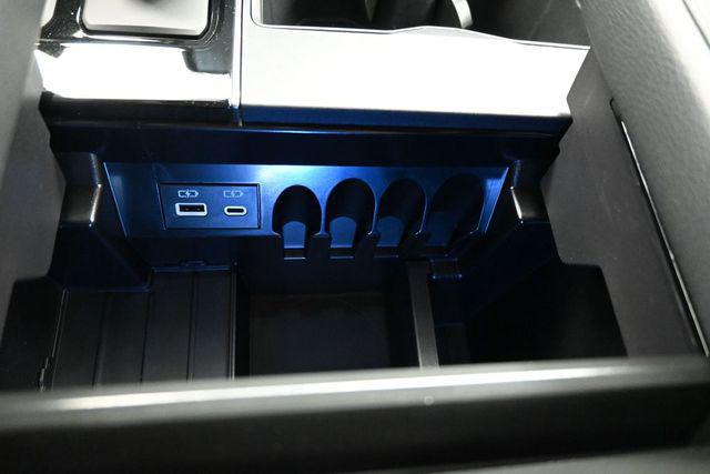 2026 Toyota Tundra Limited CrewMax 5.5' Bed