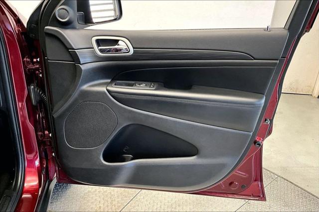 2021 Jeep Grand Cherokee Laredo E 4x4