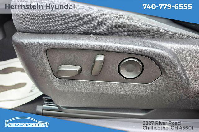 2023 Chevrolet Silverado 1500 4WD Crew Cab Short Bed LT with 2FL