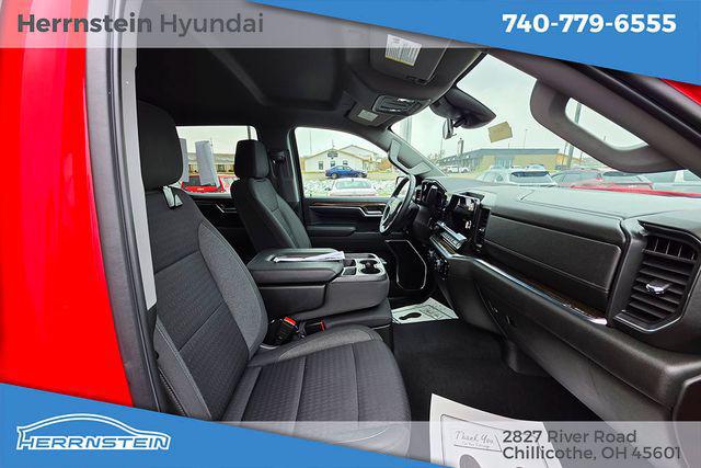 2023 Chevrolet Silverado 1500 4WD Crew Cab Short Bed LT with 2FL