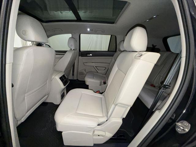 2022 Volkswagen Atlas 2.0T SE w/Technology