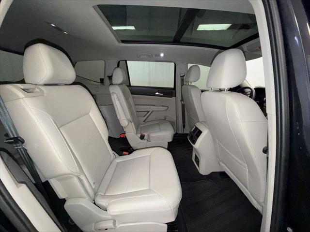 2022 Volkswagen Atlas 2.0T SE w/Technology