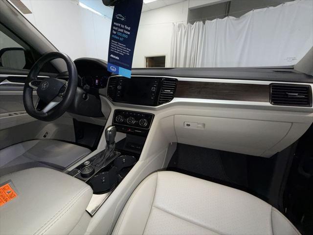 2022 Volkswagen Atlas 2.0T SE w/Technology