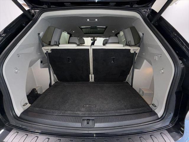 2022 Volkswagen Atlas 2.0T SE w/Technology