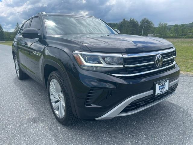 2023 Volkswagen Atlas Cross Sport 2.0T SE w/Technology