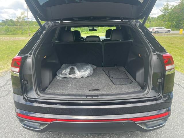 2023 Volkswagen Atlas Cross Sport 2.0T SE w/Technology