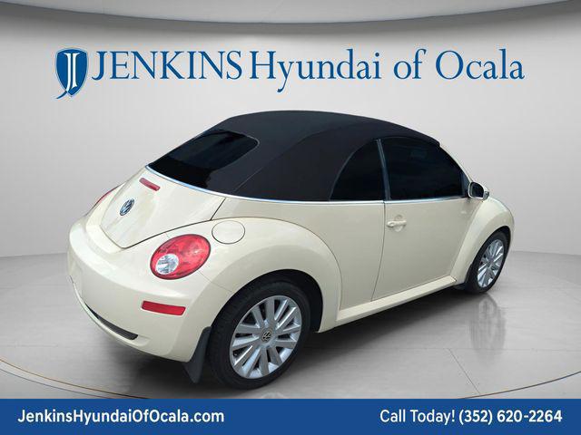 2008 Volkswagen New Beetle SE
