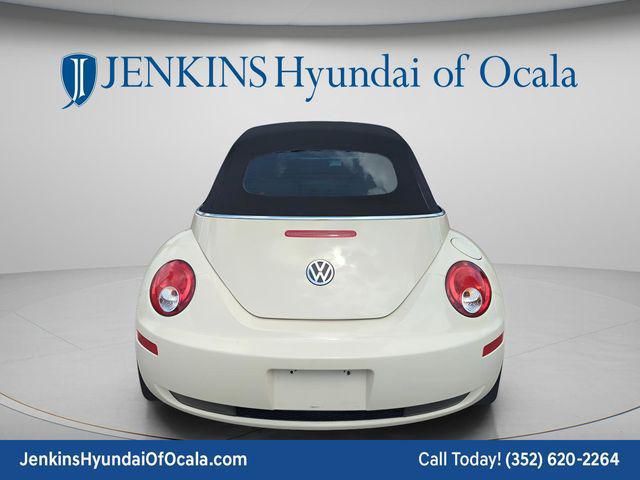 2008 Volkswagen New Beetle SE