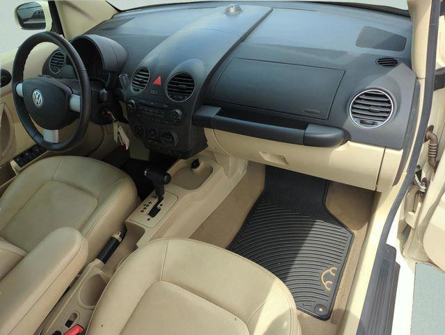 2008 Volkswagen New Beetle SE
