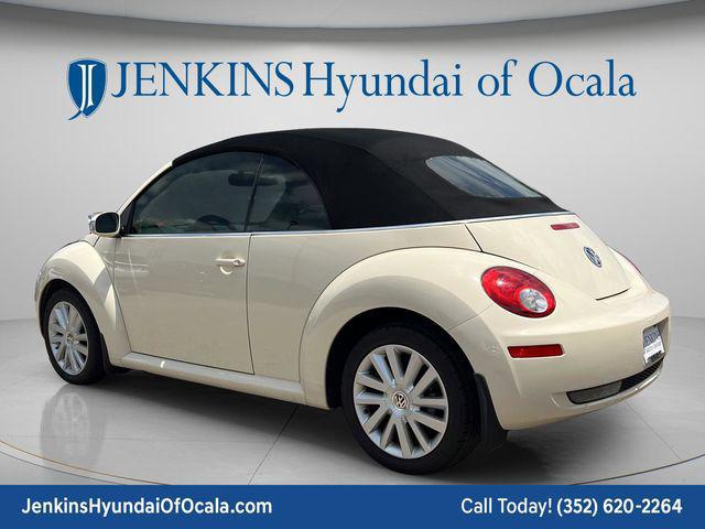 2008 Volkswagen New Beetle SE