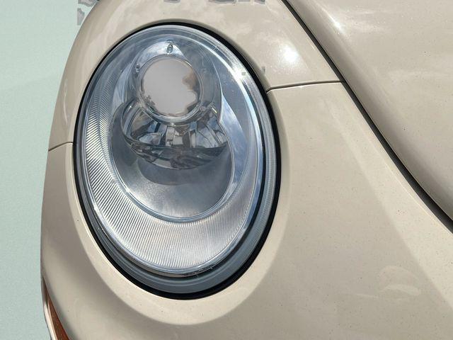 2008 Volkswagen New Beetle SE