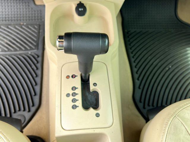 2008 Volkswagen New Beetle SE