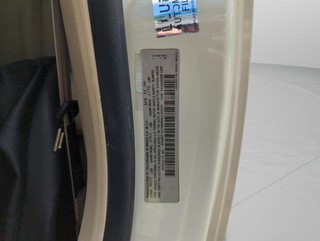 2008 Volkswagen New Beetle SE