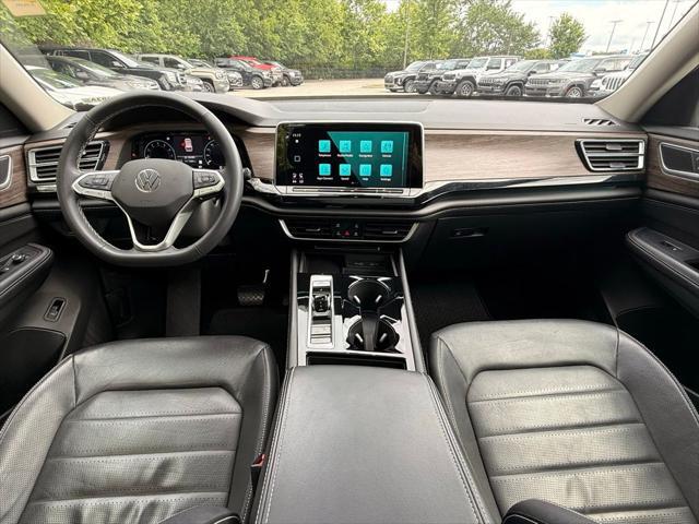 2024 Volkswagen Atlas 2.0T SEL