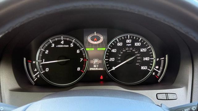 2017 Acura MDX w/Technology Package
