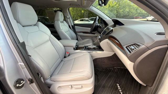 2017 Acura MDX w/Technology Package