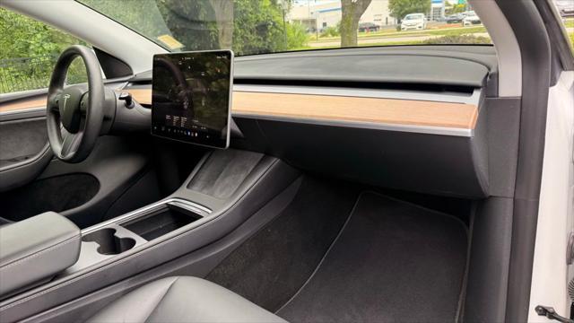 2024 Tesla Model Y Long Range Dual Motor All-Wheel Drive