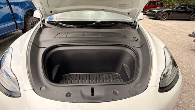 2024 Tesla Model Y Long Range Dual Motor All-Wheel Drive