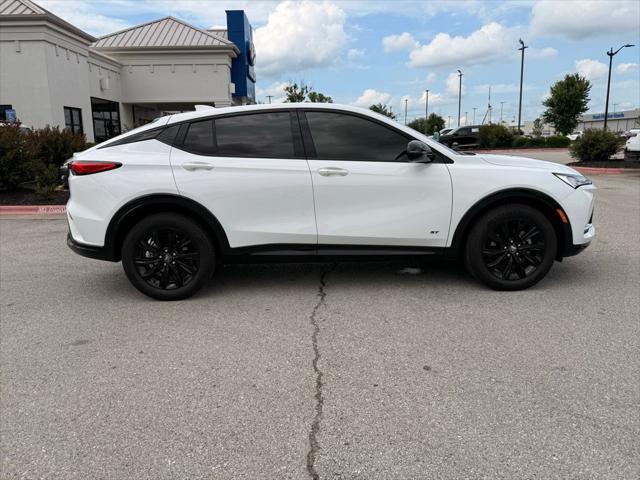 2026 Buick NV Sport Touring FWD