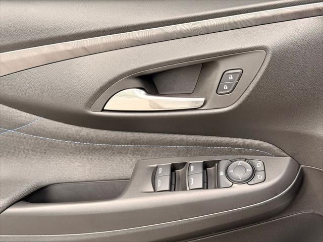 2026 Buick NV Sport Touring FWD