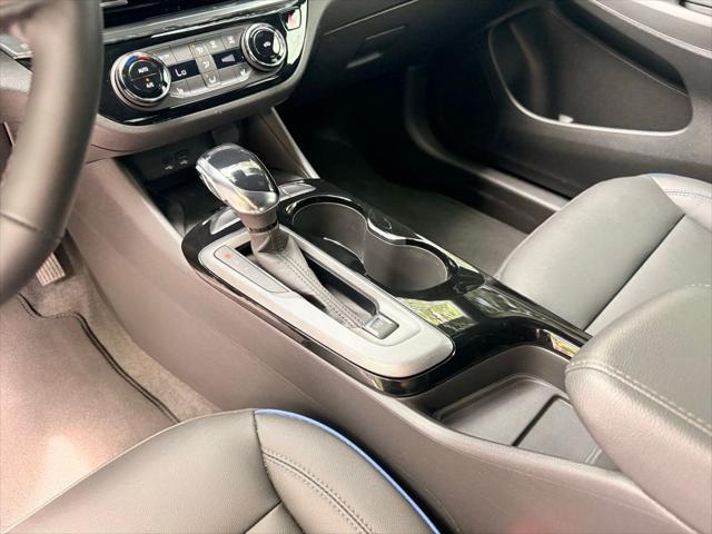 2026 Buick NV Sport Touring FWD