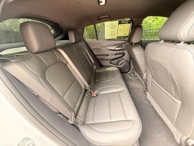2026 Buick NV Sport Touring FWD