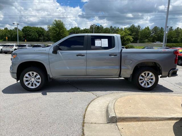 2023 Chevrolet Silverado 1500 4WD Crew Cab Short Bed Custom