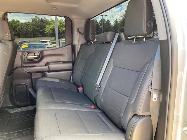 2023 Chevrolet Silverado 1500 4WD Crew Cab Short Bed Custom