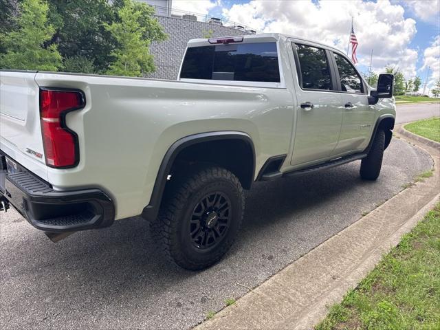 2024 Chevrolet Silverado 2500HD 4WD Crew Cab Standard Bed ZR2