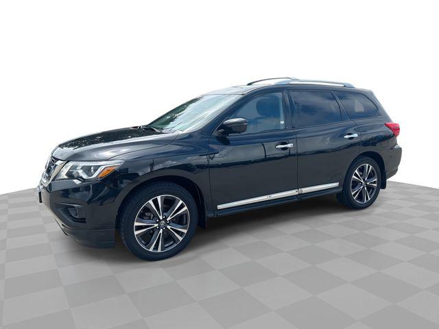 2017 Nissan Pathfinder Platinum 4WD's photo