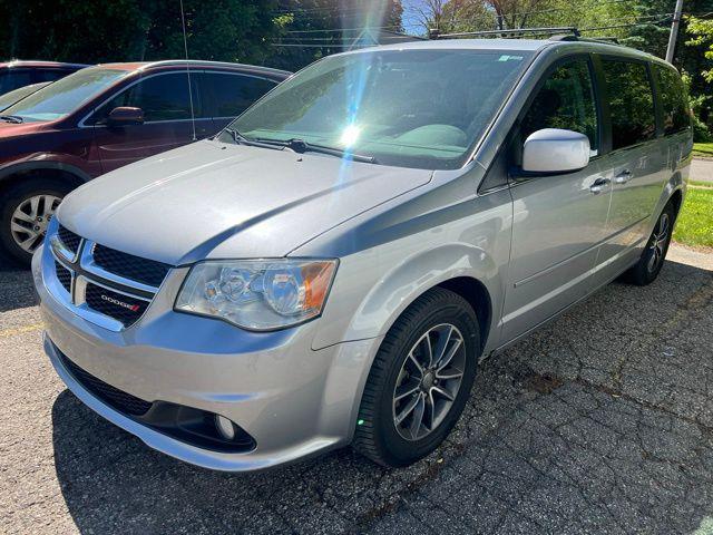 2017 Dodge Grand Caravan SXT for sale in Coldwater, MI