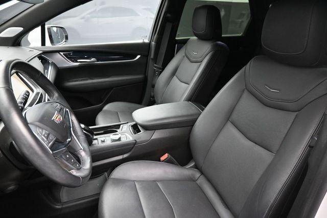2024 Cadillac XT5 FWD Premium Luxury
