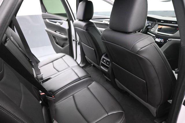 2024 Cadillac XT5 FWD Premium Luxury