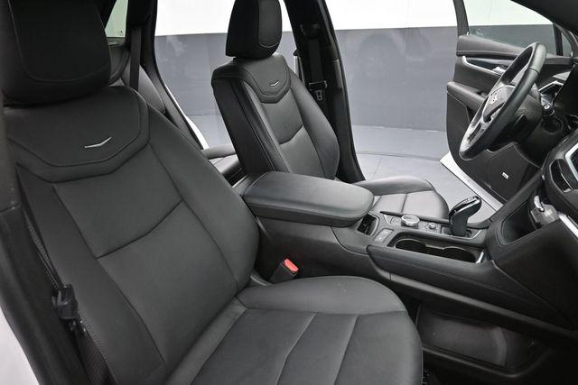 2024 Cadillac XT5 FWD Premium Luxury