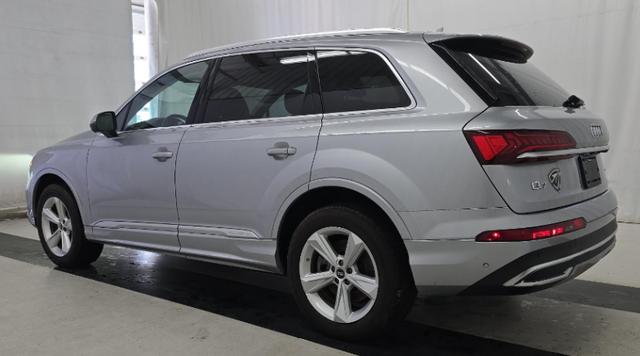 2022 Audi Q7 Premium 55 TFSI quattro Tiptronic