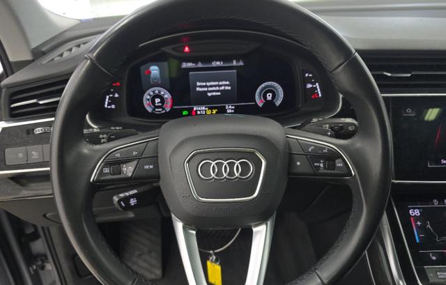 2022 Audi Q7 Premium 55 TFSI quattro Tiptronic
